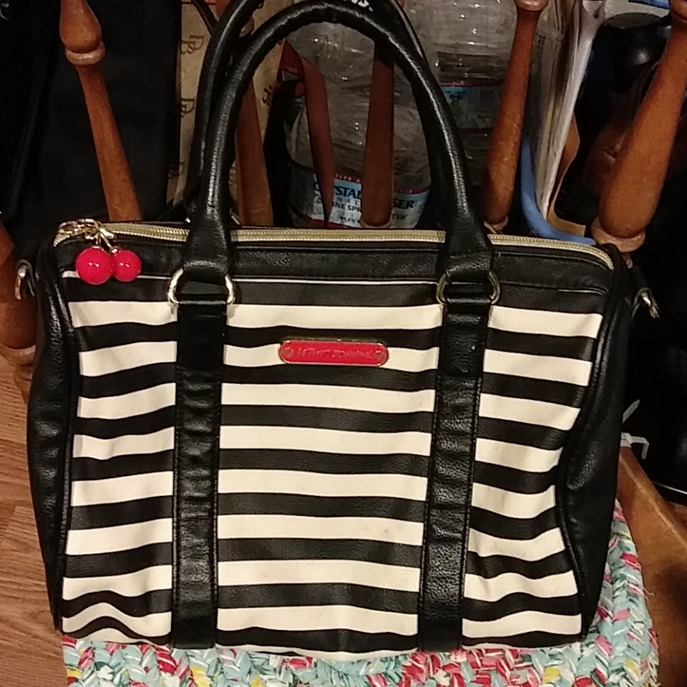 Betsey Johnson purse